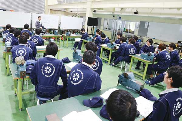 国家試験直前まで対策試験を実施